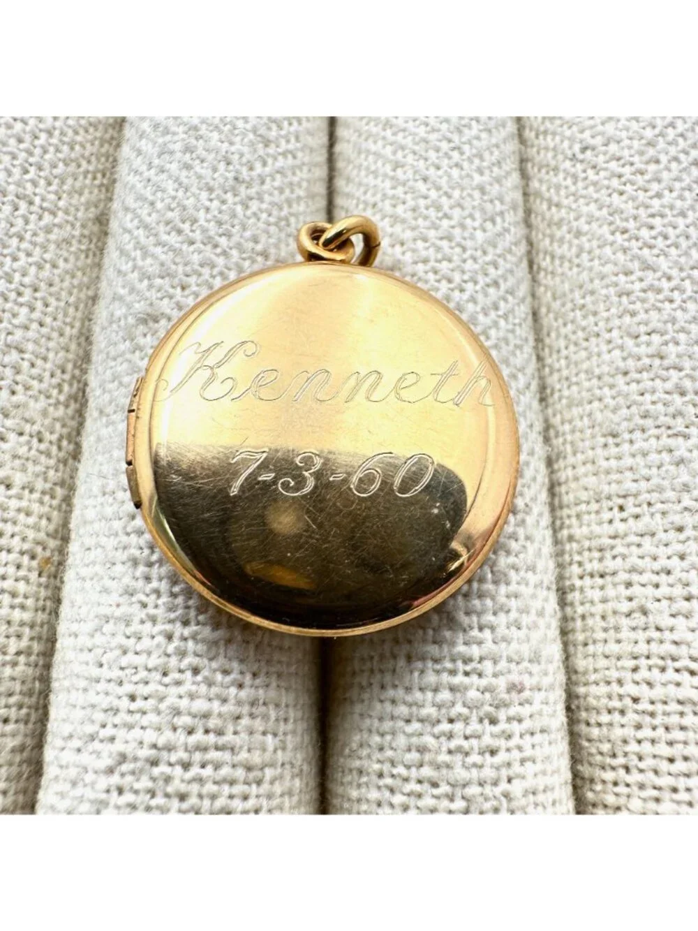 Vintage 10k Yellow Gold Round Picture Locket Pendant for Necklace 4.9 Grams Unis